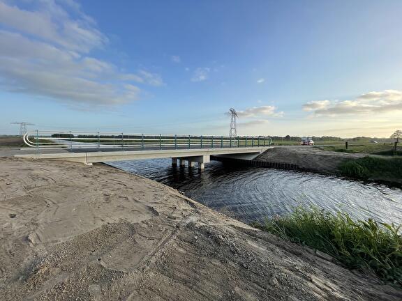 BetonBrug Nieuwe Dijk